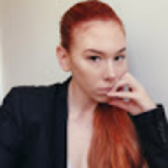 Meet your Posher, Kailie - Picture 1 of 1